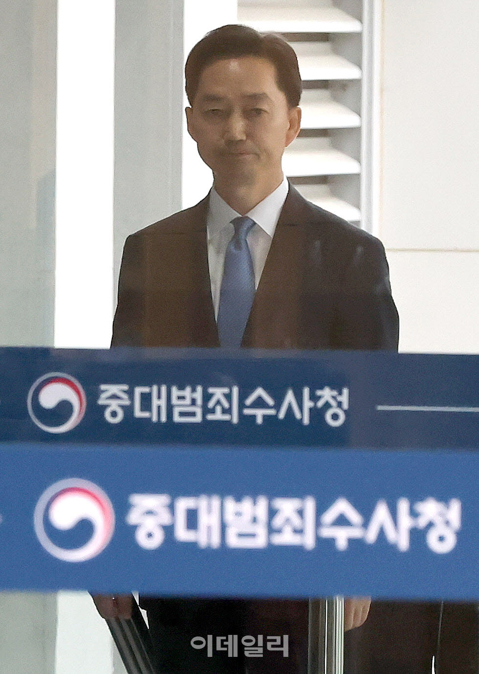 김지용 초대 중대범죄수사청장이 지난 19일 서울 중구 중수청으로 출근하고 있다. (이데일리 방인권 기자)