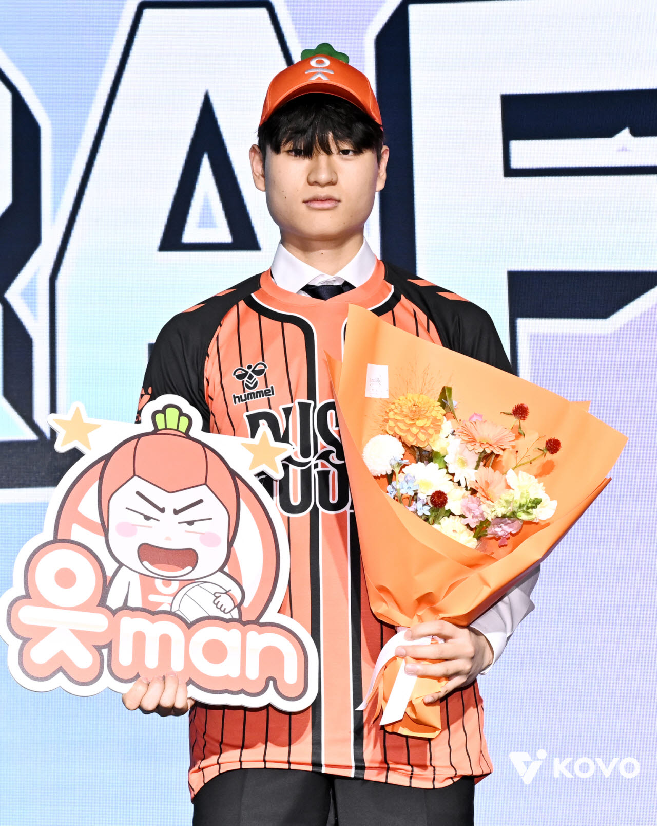 V리그 남자부 신인드래프트에서 전체 1순위로 OK저축은행에 지명된 인하대 공격수 윤경. 사진=KOVO