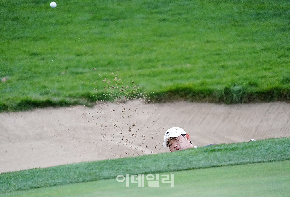 [포토] 김비오, 그린사이드 벙커 탈출