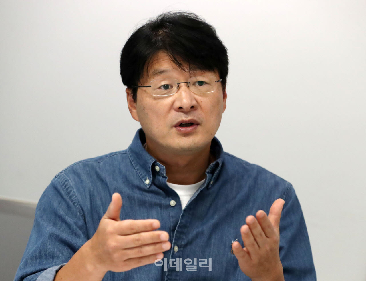 김덕호 성균관대 RISE 사업단 교수가 지난 6일 서울 중구 KG타워에서 인터뷰를 진행하고 있다.(사진=이데일리 김태형 기자)
