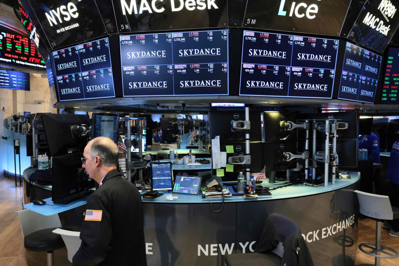 미국 뉴욕증권거래소(NYSE) 객장 전경. 국내 투자자들의 미국 주식 순매수 결제액이 11개월 만에 최대치를 기록했다. (사진=AFP 연합뉴스)