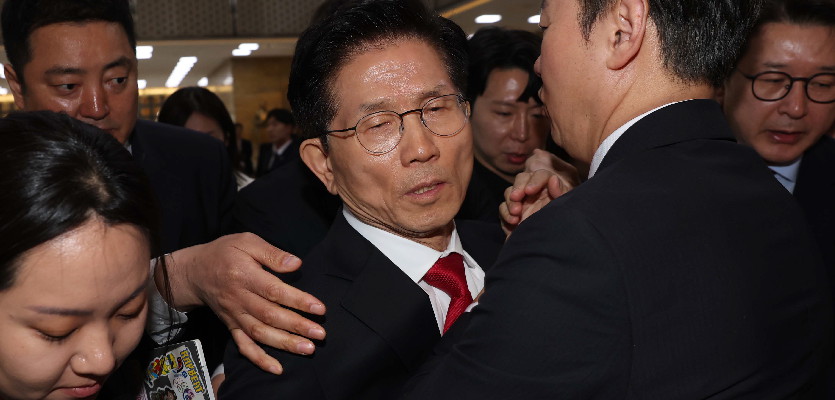 "정치 쿠데타" vs "신의 내팽개쳐"…국힘 내홍 점입가경(종합)