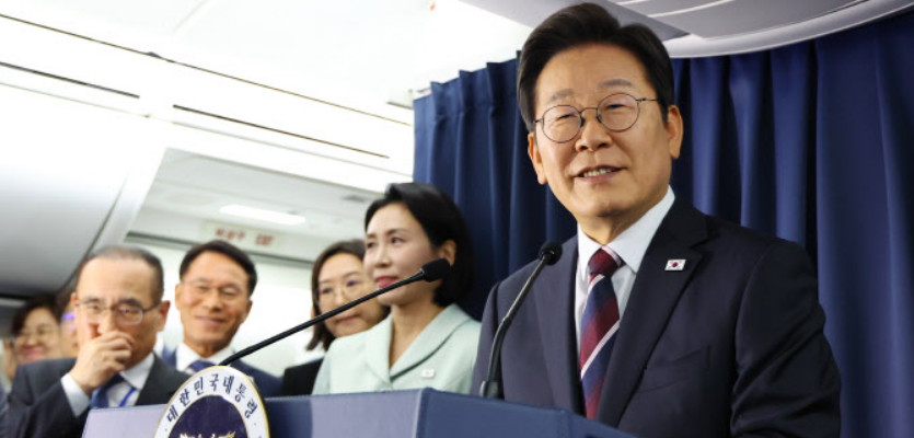 캐나다 도착한 李 "관세 협상 변수 많지만 최선 다하겠다"(종합)