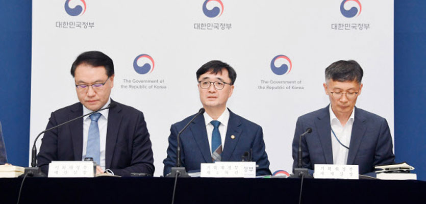전국민에 ‘15+a’만원 민생회복쿠폰…‘국가부채 1300조’는 우려