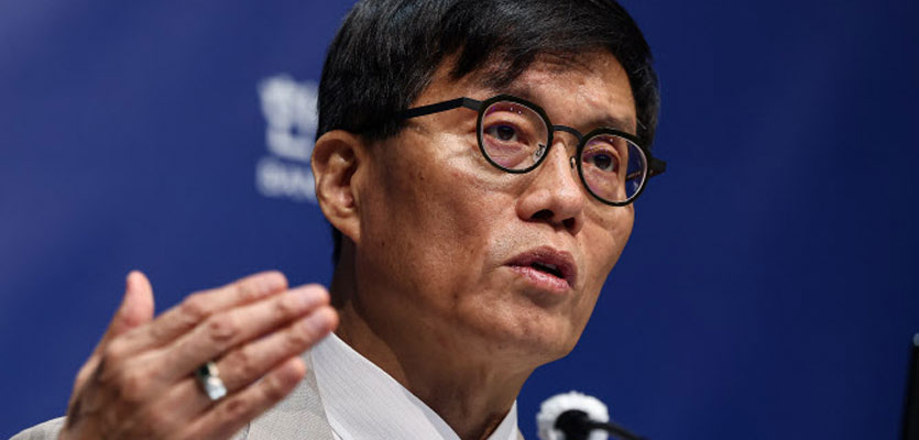 이창용 ”과도한 금리인하 기대 방지…부동산 과열 심리 진정“