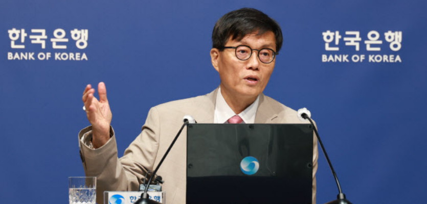 "집값 상승속도 빨라"…'매파' 발언에 "8월 인하 불확실"