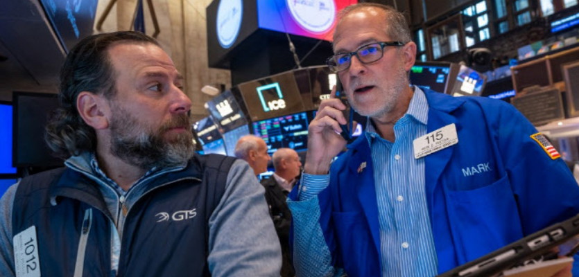 다우 사상 최고치…코어위브 16% 폭락에 나스닥↓[월스트리트in]