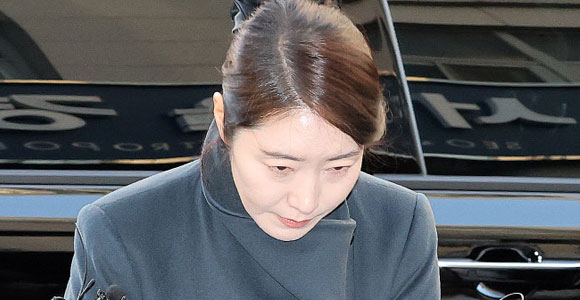 ‘공천헌금’ 강선우 첫 출석…김경 공천헌금 커넥션 밝혀낼까