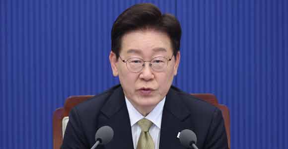 李대통령 "노동권만큼 기업경영권도 존중해야…과유불급"