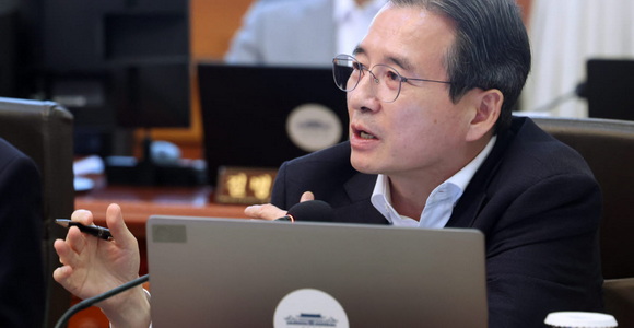 김용범 "레버리지 ETF 폐지는 시장 충격…장 막판 충격 완화방안 검토"