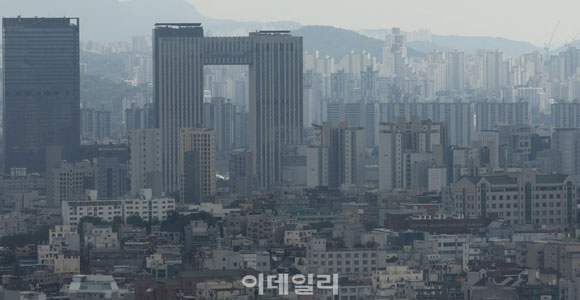 집값 뛰자 넓어진 '30억 시장'…초고가 기준 어디에 긋나