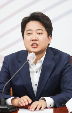 국민의힘, 총선 대비 '혁신위원회' 설치…위원장에 최재형 선임