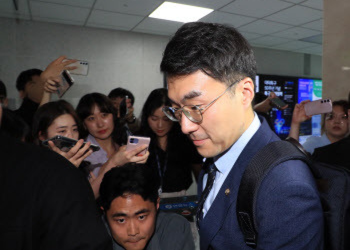 경찰, '김남국 코인거래 방치' 국회의장 고발건 조사