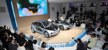 BMW i3, i8 `뜨거운 관심`                                                                                                                                                                          