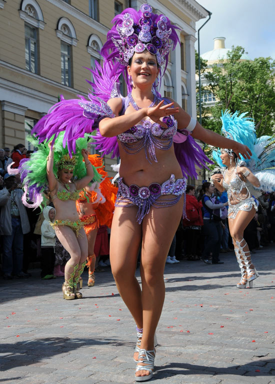  삼바 춤은 내가 최고                                                                                                                                                                              