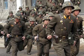  북한 인민군의 사격훈련                                                                                                                                                                           