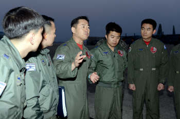  공군, C-130으로 말레이시아 실종 여객기 수색지원!                                                                                                                                                 