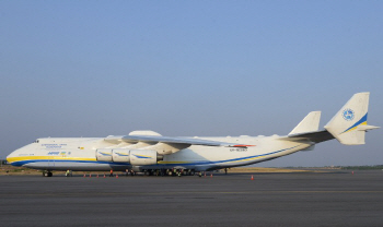  세계 최대 비행기 `안토노프 AN-225 므리야`, 엔진 6개-바퀴 32개                                                                                                                                    