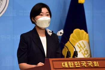 신지혜 상임대표, '2022 기본소득 선거기획단 양대선거 관련 입장 발표' 기자회견                                                                                                            