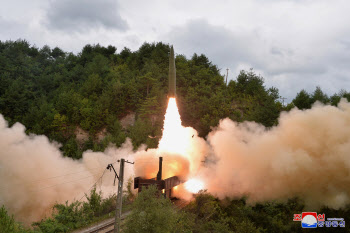  북한 박정천, 철도기동미사일연대의 검열사격 훈련지도                                                                                                                                              