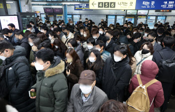 '협상 결렬' 서울지하철 총파업 돌입…출근길 어쩌나                                                                                                                                       