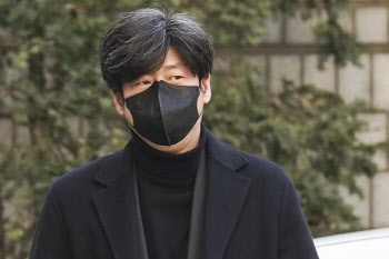 남욱 변호사, 대장동 개발 사업 로비·특혜 의혹 관련 1심 선고공판 출석                                                                                                                              