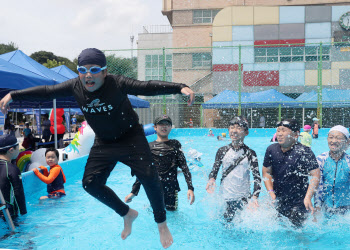  성북문화바캉스 즐기는 어린이                                                                                                                                                                     