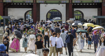  추석, 고궁 찾은 시민들                                                                                                                                                                           