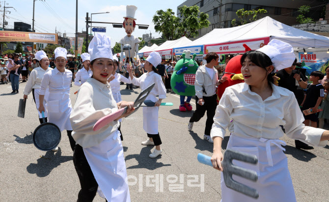 세계음식 맛보러 성북으로 오세요~                                                                                                                                                                  
