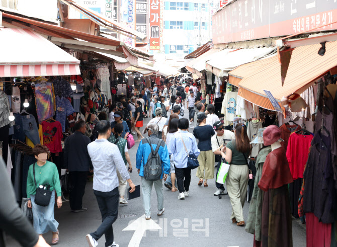  재래시장 기대감 상승                                                                                                                                                                             