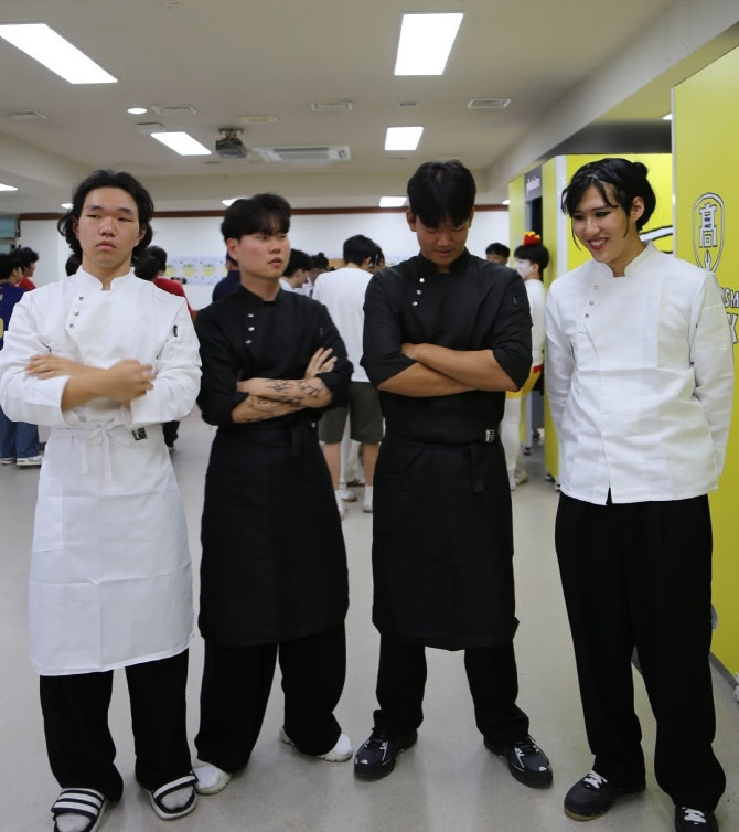  의정부고등학교 졸업사진                                                                                                                                                                          