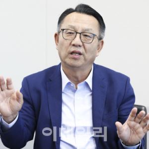 “정치분열 한국, 美와의 협상력 떨어져…하나로 뭉쳐야”