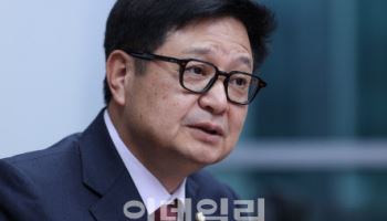 與 김장겸 '나무위키 투명화법' 발의…직접 규제 근거 마련