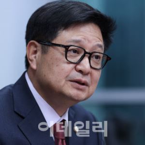 "괴물이 되고 있다"…'나무위키 투명화법' 발의 與김장겸