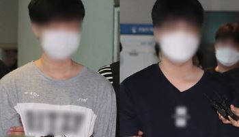 "할머니 죽일래?" 동생에 문자...키워준 할머니 죽인 형제 