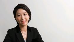 '최태원 차녀' 최민정, 美 보험사 CEO 총격 의료 시스템 문제