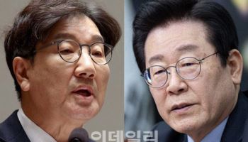 이재명·권성동, 성탄절 맞아 명동성당·순복음교회 방문