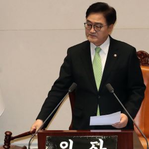 [포토]'사상 초유' 한 대행 탄핵안 가결                                                                                                                                                         