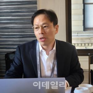 [단독]실탄 두둑한 클래시스, 추가 M&A 나섰다...백승한 대표 “기술·제조·유통 기업 물색 중”