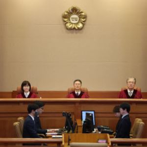 조갑제 "헌재 尹 탄핵 인용…헌법 수호에는 이념 없어"