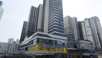 "한방에 6억 번대"…'로또 청약' 막차 뜨자 난리났다