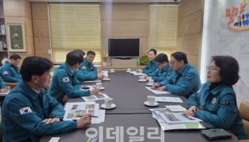 이미라 산림청 차장, 밀양서 소나무재선충병 방제 당부