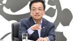 '중국 단체관광객 무비자' 도입한다…내수 활성화 위한 '파격 조치'