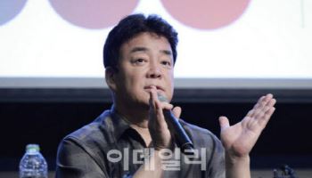 백종원 더본코리아 대표, 작년 연봉 8억...식음료업계 연봉킹은?