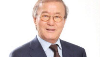 윤윤수 휠라홀딩스 회장, 작년 보수 39.9억 수령