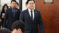 "최상목은 썩은 감자…분리해야"…박찬대, '경제수장' 공백 일축