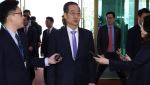 '복귀' 한덕수 "헌재 현명한 결정 감사…대한민국 미래 위해 최선"