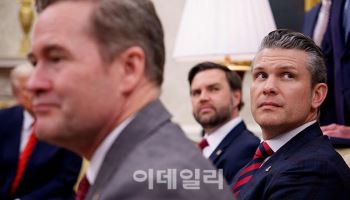 "유럽 한심해"…트럼프 행정부 단톡방 '유럽 험담' 유출