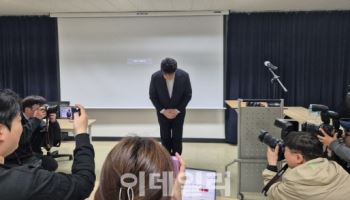 '정면 돌파' 나선 백종원…“뼈저리게 반성, 소통 강화할 것”(종합)