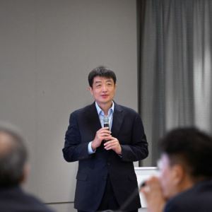 "더 멀리, 더 안전하게…아이오닉 9 배터리에 '고객' 철학 담았죠"